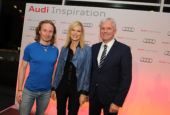 Referent Norman Bücher, Nina Ruge und Alexander Schuhmacher, Gesamtvertriebsleiter Audi Region Süd (v.l.n.r.) Foto: Sigi Jantz/ PicOneAgency